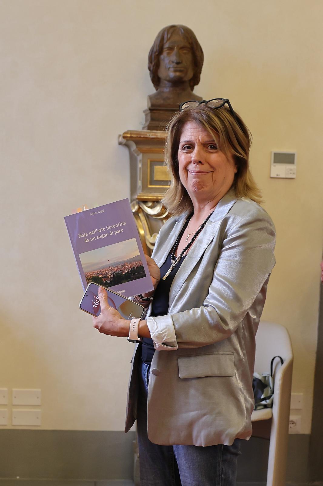Ospite con il volume “Nata nell’arte fiorentina da un sogno di pace”